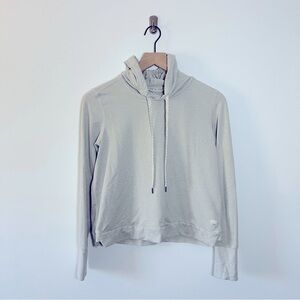 Vuori Halo Essential Hoodie Salt Heather